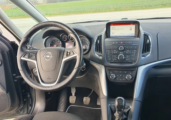 Opel Zafira cena 56999 przebieg: 77671, rok produkcji 2015 z Radzyń Podlaski małe 781